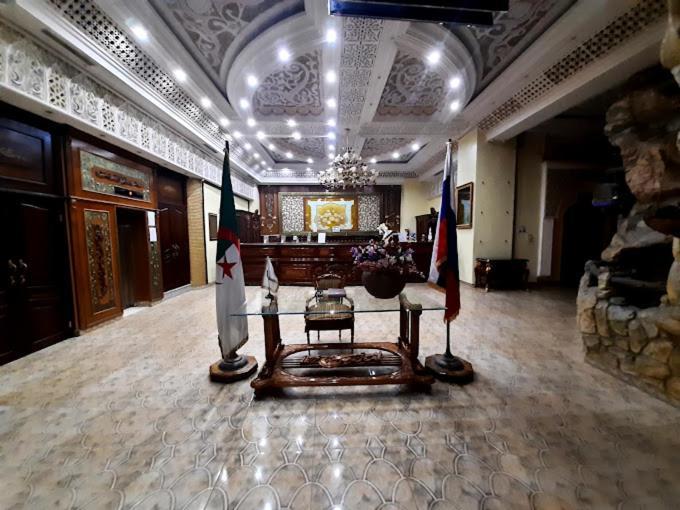 Hôtel Ville Des Roses Blida Extérieur photo